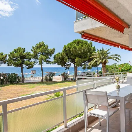 Apartamento Lovely Seafront Kalyves Polygyrou