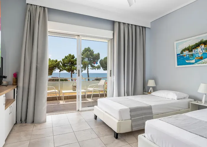 Lovely Seafront Kalyves Polygyrou