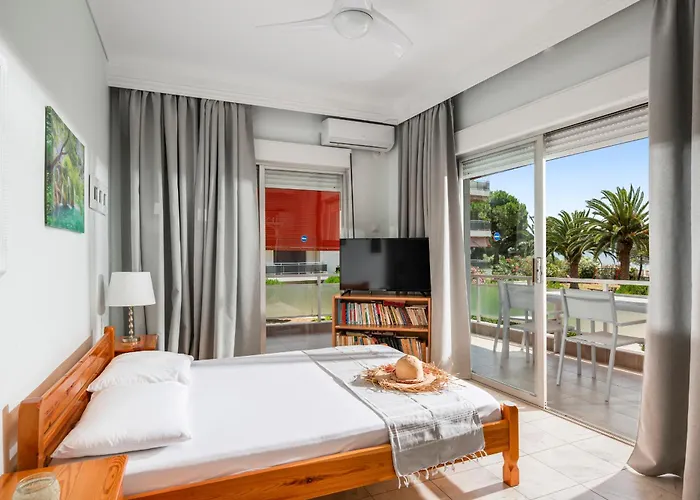 Lovely Seafront * Kalyves Polygyrou